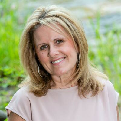 Professional Headshot of Cathy Torgerson