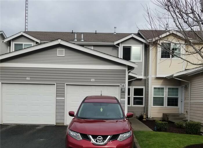 Lead image for 617 7th Street SE #16 Puyallup