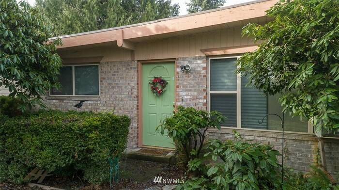 Lead image for 924 26th Street NW Puyallup