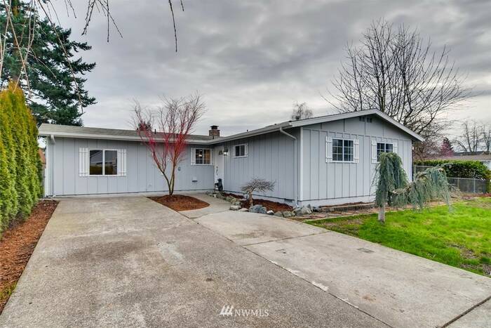 Lead image for 917 22nd Street NW Puyallup