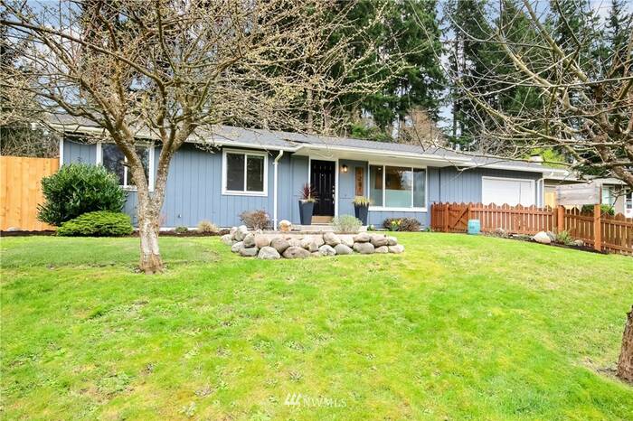 Lead image for 1201 Eleanor Court Steilacoom