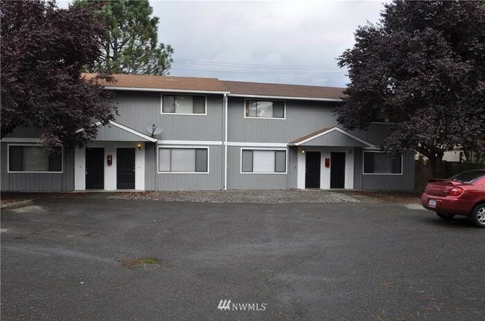 Lead image for 1809 54th St Court E Sumner