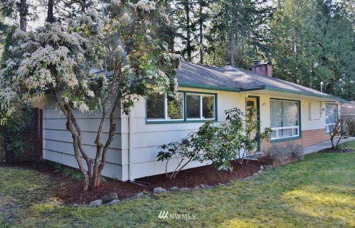 Lead image for 6005 Lind Drive Bremerton