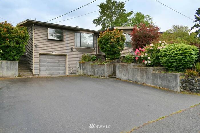 Lead image for 612 17th Avenue SW Puyallup