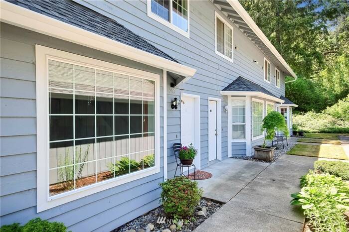 Lead image for 203 View Road Steilacoom