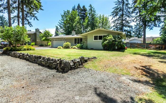 Lead image for 11109 Sunrise Place NW Gig Harbor