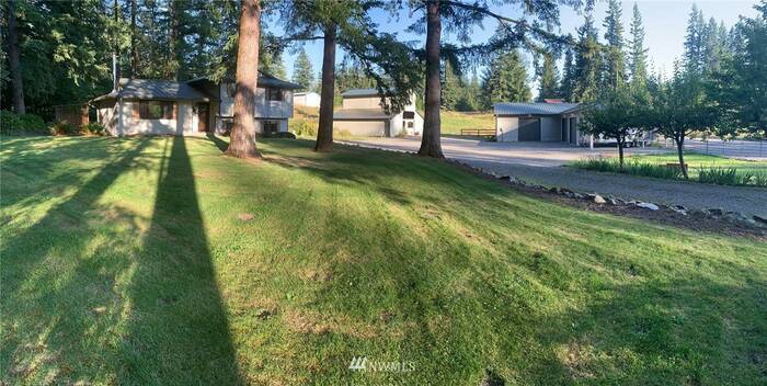 Lead image for 37902 297th Place SE Enumclaw