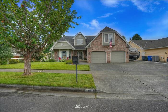 Lead image for 1618 12th Avenue NW Puyallup