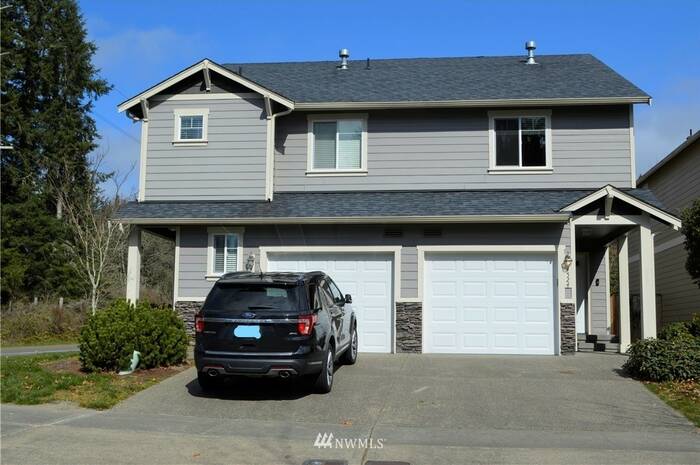 Lead image for 4524 4526 5th Avenue NW Olympia