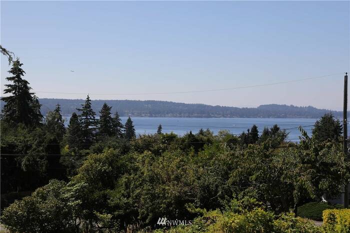 Lead image for 1517 S Sunset Drive Tacoma