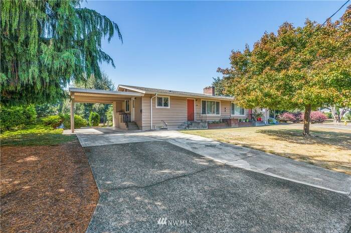 Lead image for 334 336 19th Street NW Puyallup