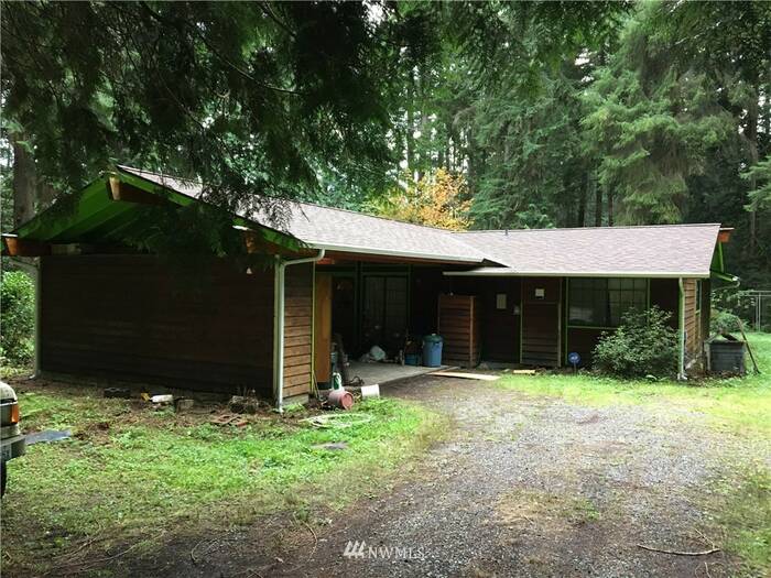 Lead image for 512 Newberg Road Snohomish