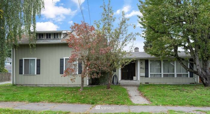 Lead image for 612 7th Street SW Puyallup