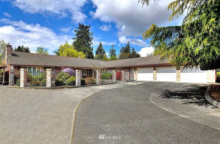 Lead image for 11904 58th Avenue SW Lakewood