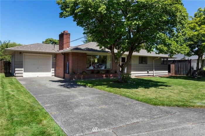 Lead image for 1821 W Stewart Avenue Puyallup