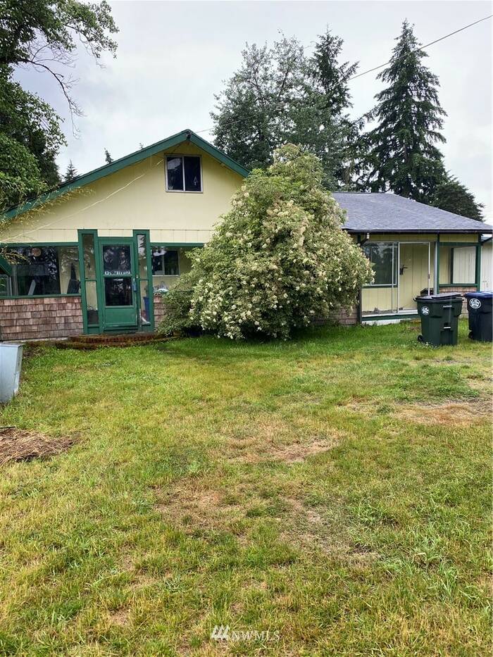 Lead image for 17124 110th Avenue SE Yelm