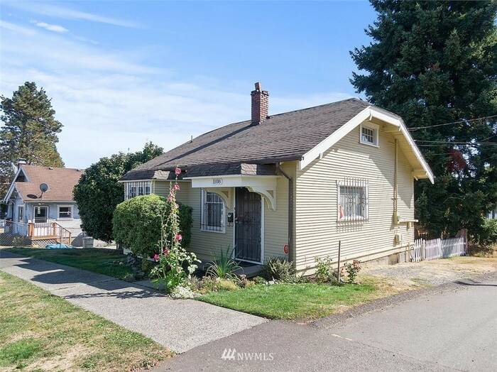 Lead image for 1108 S 43rd Street Tacoma