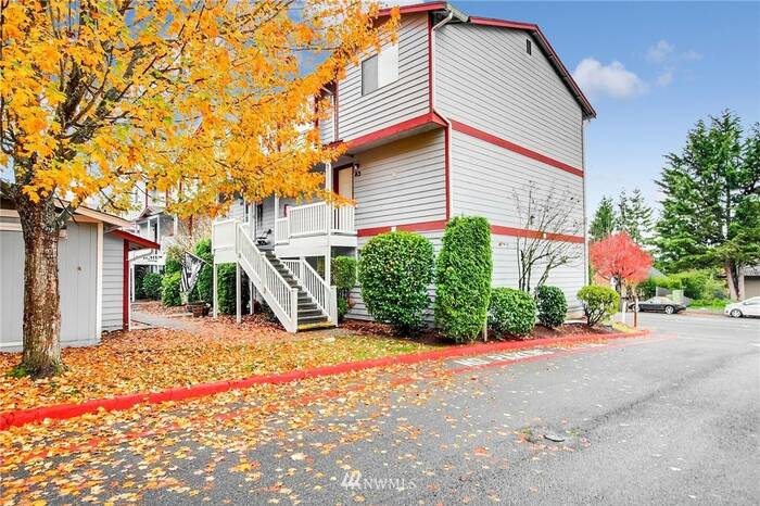 Lead image for 3939 10th Street SE #A5 Puyallup