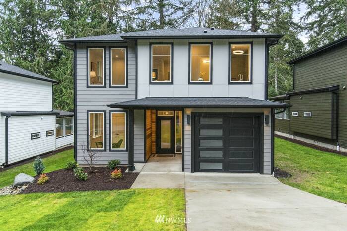 Lead image for 8710 100th Street SW Lakewood