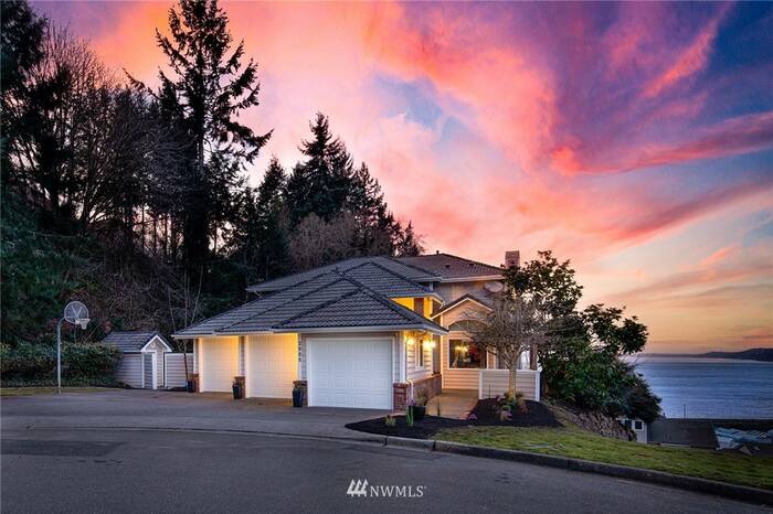 Lead image for 2805 Chambers Bay Court Steilacoom