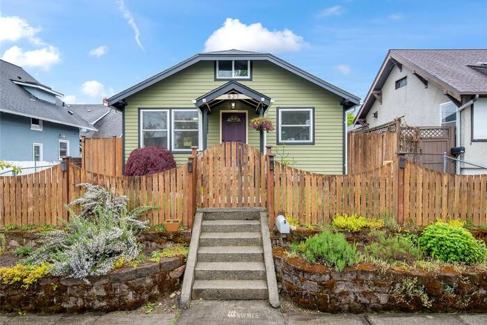 Lead image for 827 N Anderson Tacoma