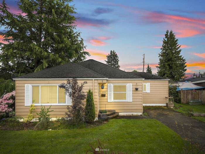Lead image for 2320 Griffin Avenue Enumclaw