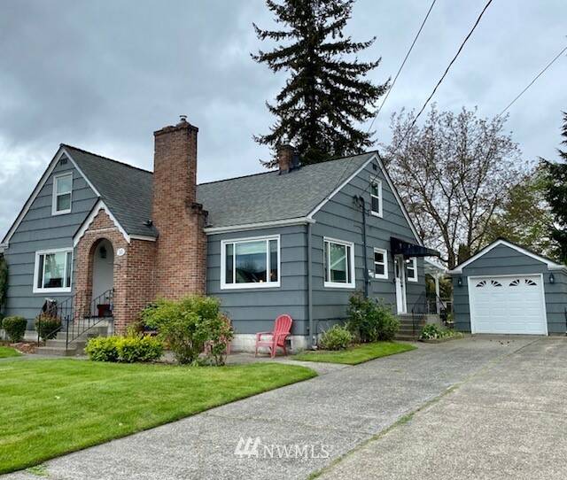 Lead image for 310 12th Street NW Puyallup