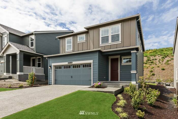 Lead image for 11031 Emmons Court E #923 Puyallup