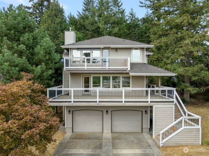 Lead image for 1205 Pilchuck Place Fox Island