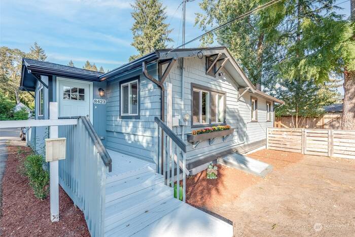Lead image for 8423 68th Avenue Ct SW Lakewood