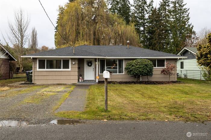 Lead image for 1008 13th Street SW Puyallup