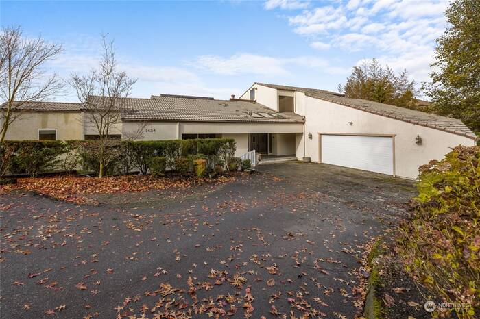 Lead image for 1424 S Sunset Drive Tacoma
