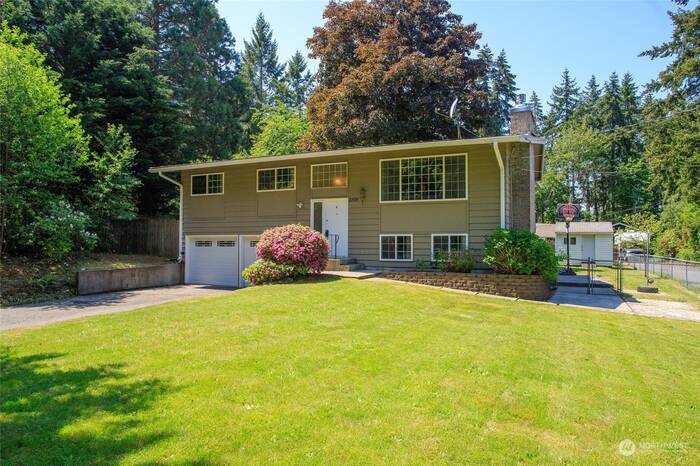 Lead image for 2108 9th Street SE Puyallup