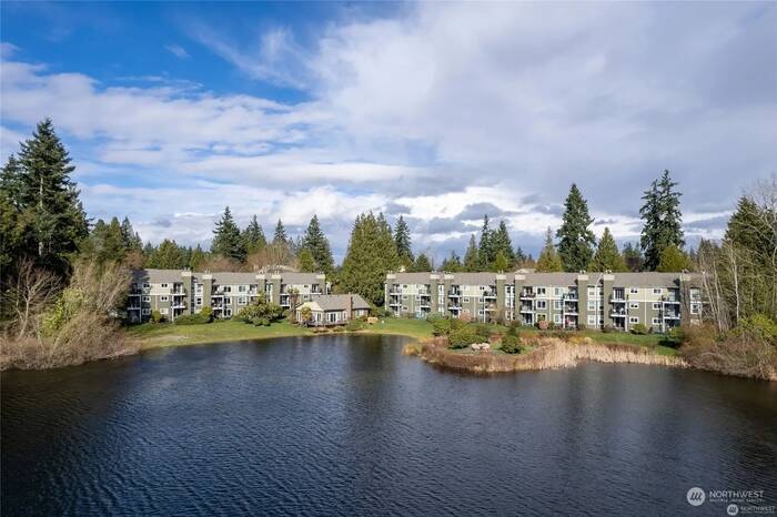 Lead image for 820 Cady Road #F202 Everett