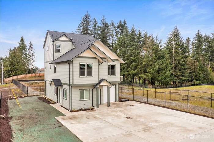 Lead image for 902 104th Street Ct S Tacoma