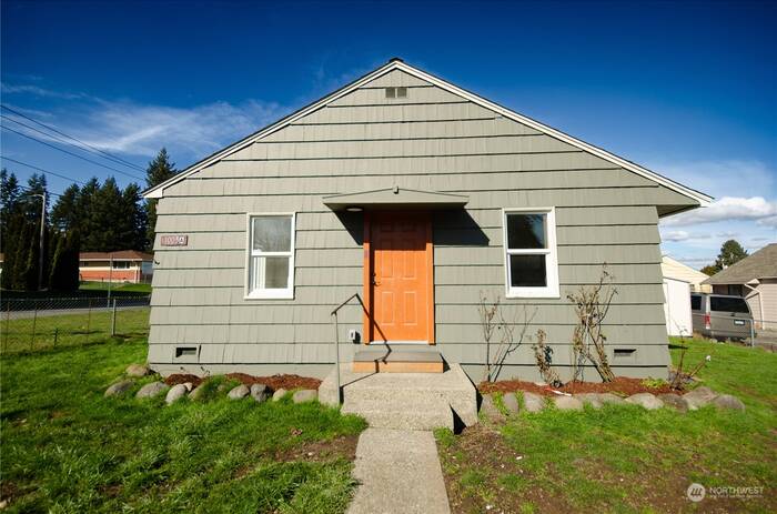 Lead image for 1005 Lane Place #A Everett