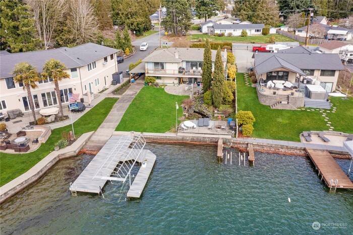 Lead image for 18402 Driftwood Drive E Lake Tapps