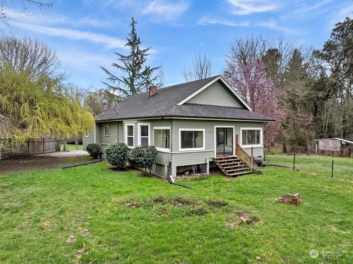 Lead image for 4390 Woods Road E Port Orchard