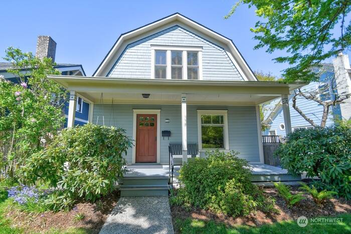 Lead image for 118 19th Avenue SW Olympia