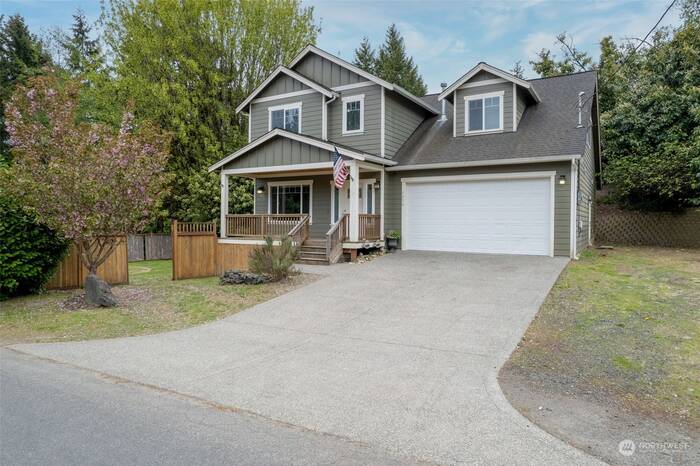 Lead image for 7374 E Grandview Street Port Orchard