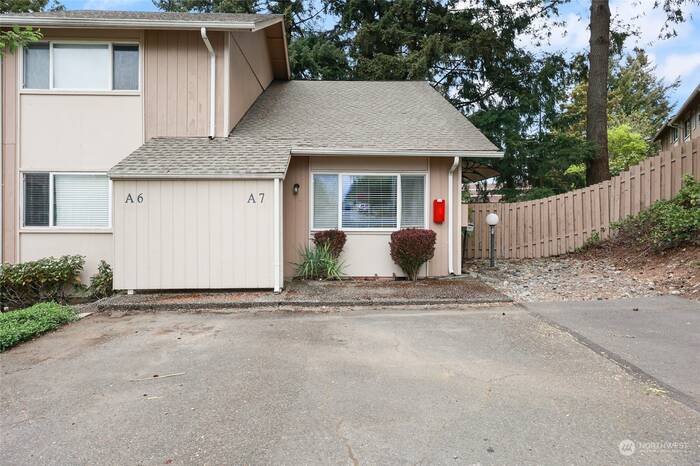 Lead image for 2300 9th Avenue SW #A7 Olympia